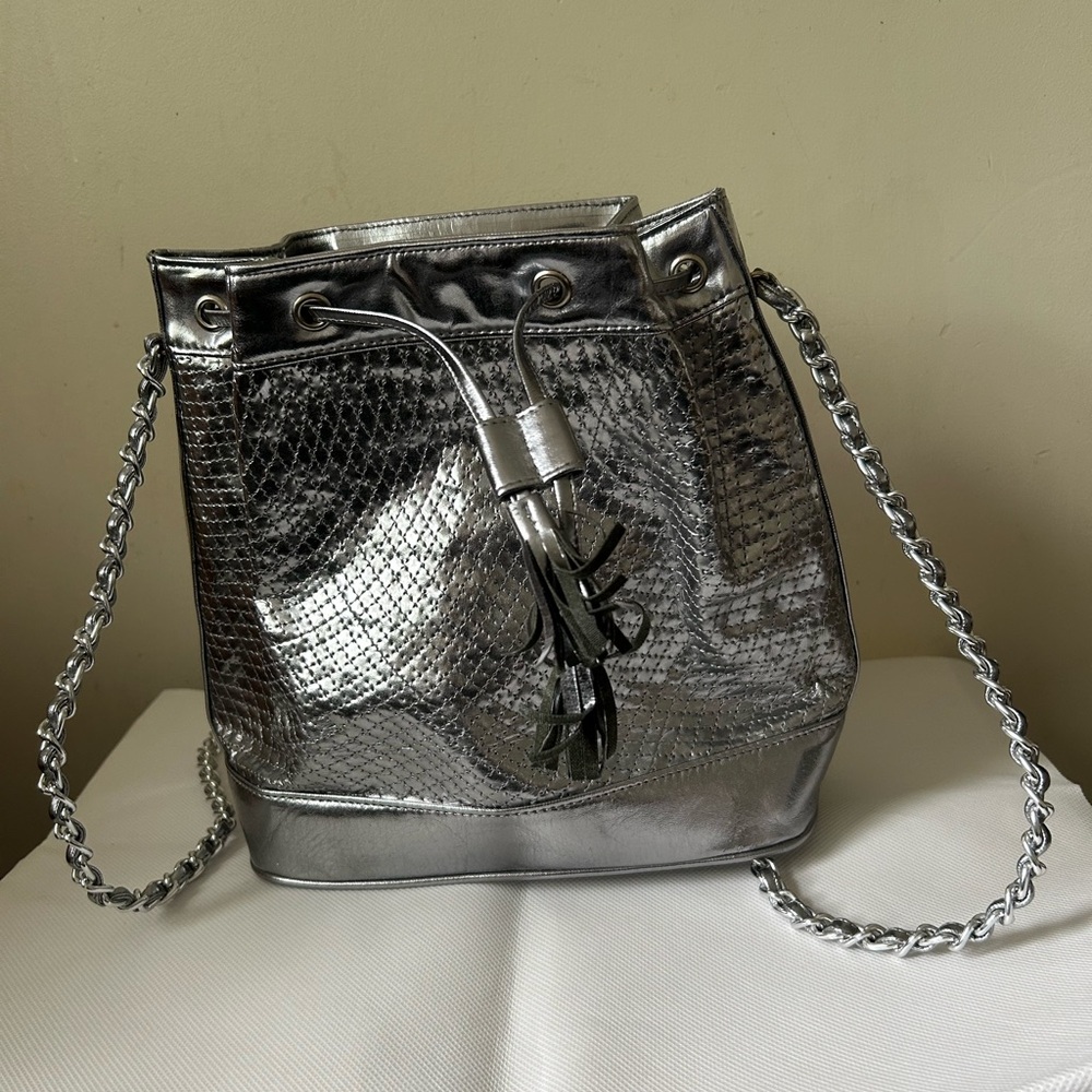 Silver Chain Strap Bucket Bag